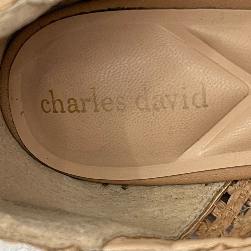 Charles David Finite Rafia Closed Toe Loafers - Picture 9 of 11